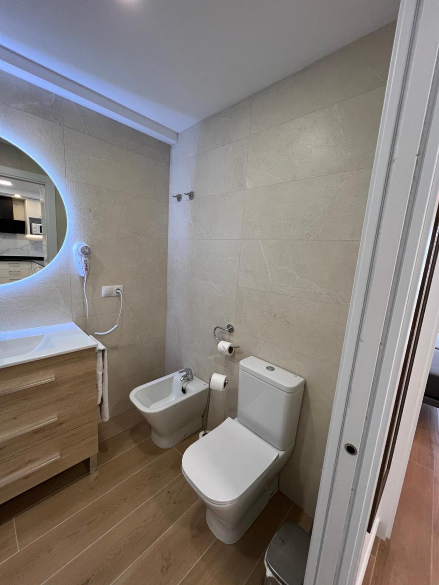 Hany Apartment Tropic Mar 18-C بينايدورم المظهر الخارجي الصورة