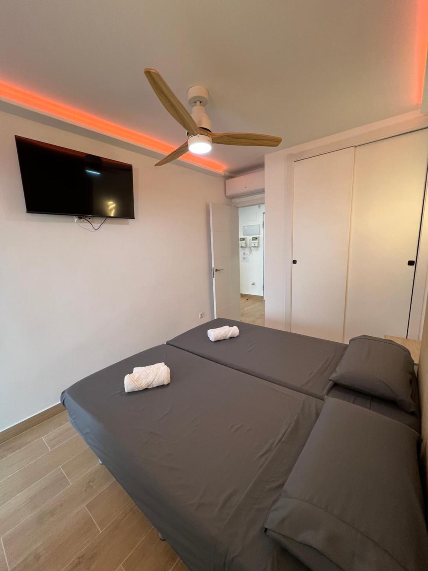 Hany Apartment Tropic Mar 18-C بينايدورم المظهر الخارجي الصورة
